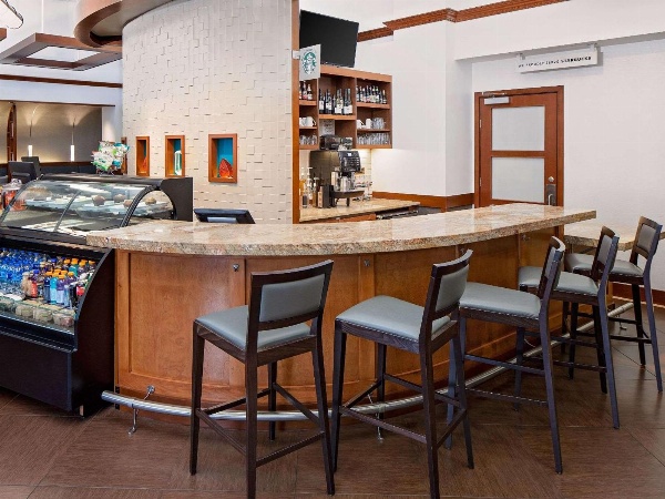 Hyatt Place Ontario/Rancho Cucamonga image 6